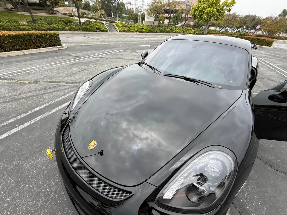2016 Porsche 981 Cayman GT4 - Image 15 of 31