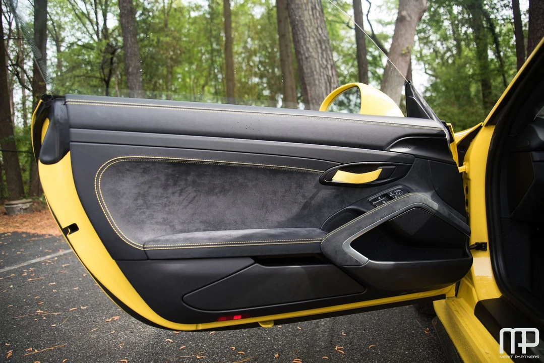 2016 Porsche 981 Cayman GT4 - Image 31 of 31