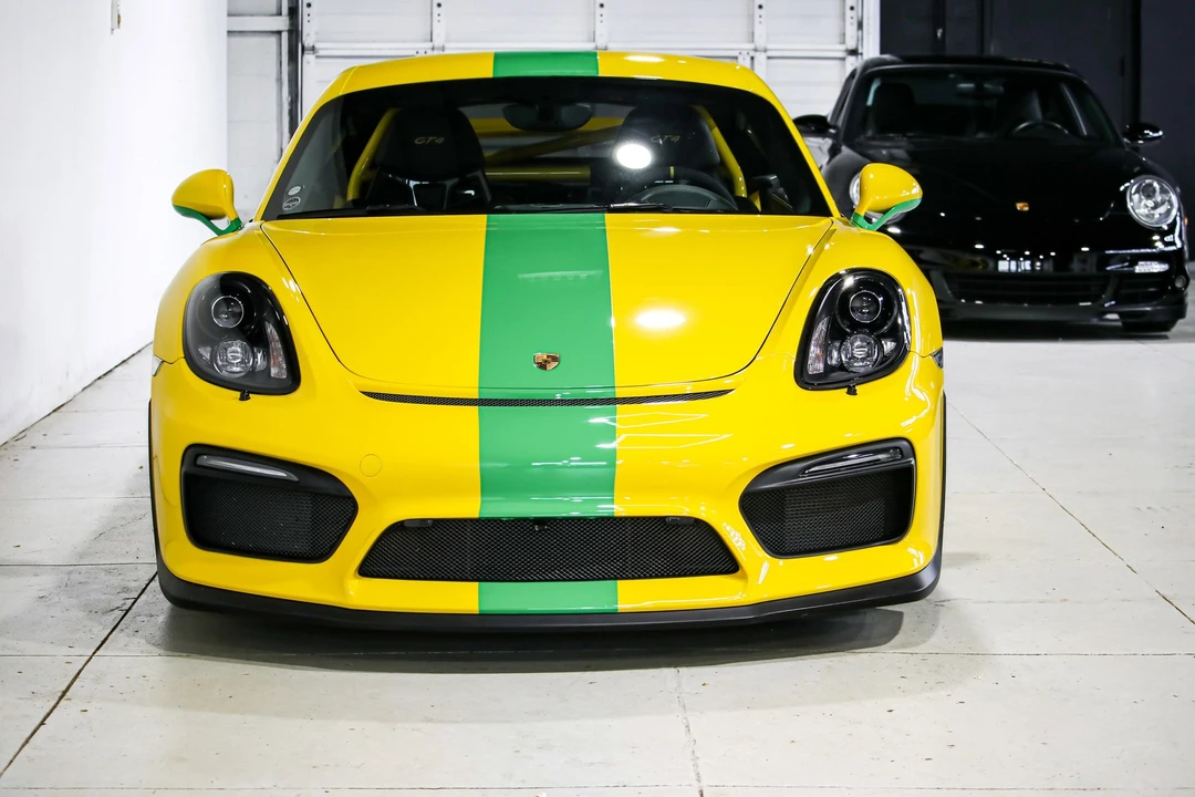 2016 Porsche 981 Cayman GT4 - Image 4 of 12
