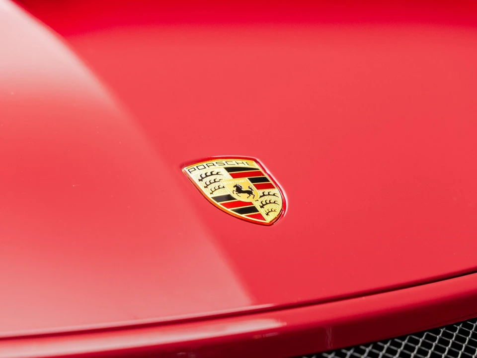 2016 Porsche 981 Cayman GT4 - Image 3 of 12