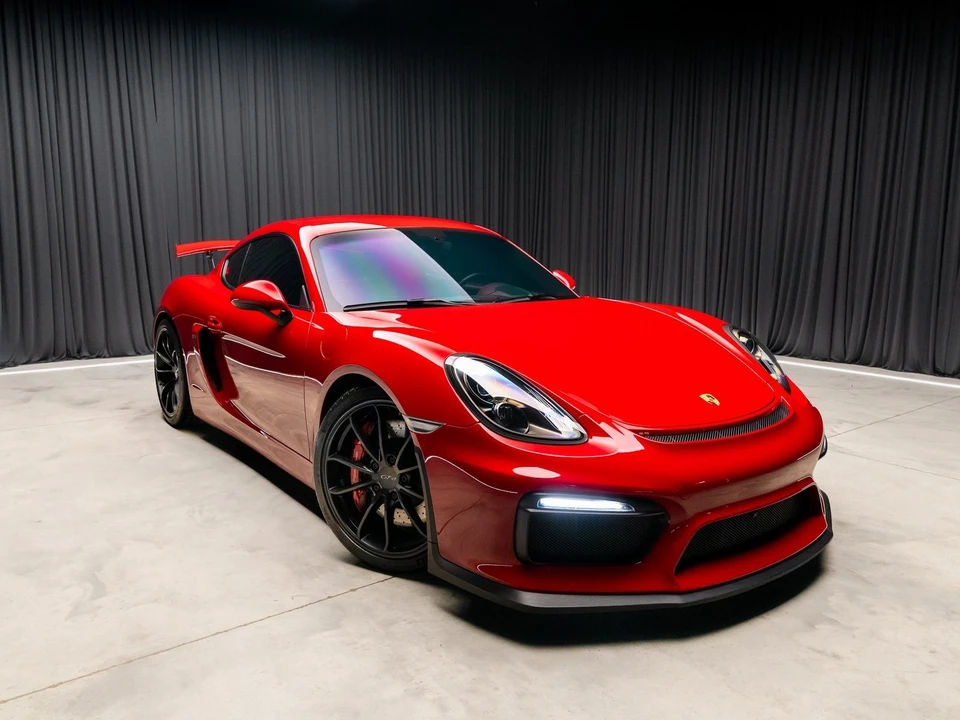 2016 Porsche 981 Cayman GT4 - Image 8 of 12