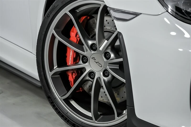 2016 Porsche 981 Cayman GT4 - Image 4 of 21
