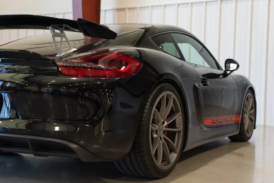 2016 Porsche 981 Cayman GT4 - Image 11 of 20