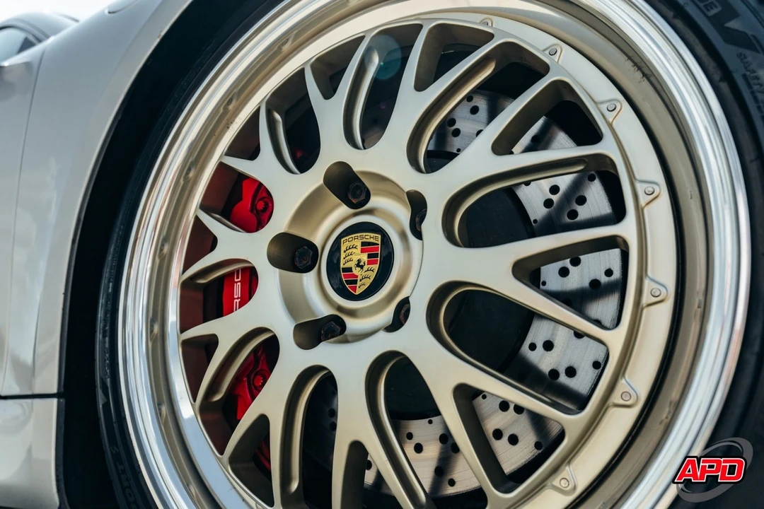 2016 Porsche 981 Cayman GT4 - Image 3 of 12