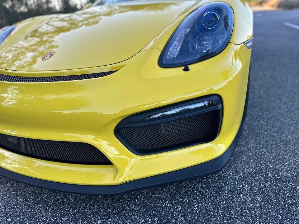 2016 Porsche 981 Cayman GT4 - Image 17 of 31