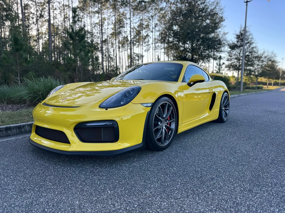 2016 Porsche 981 Cayman GT4 - Image 6 of 31