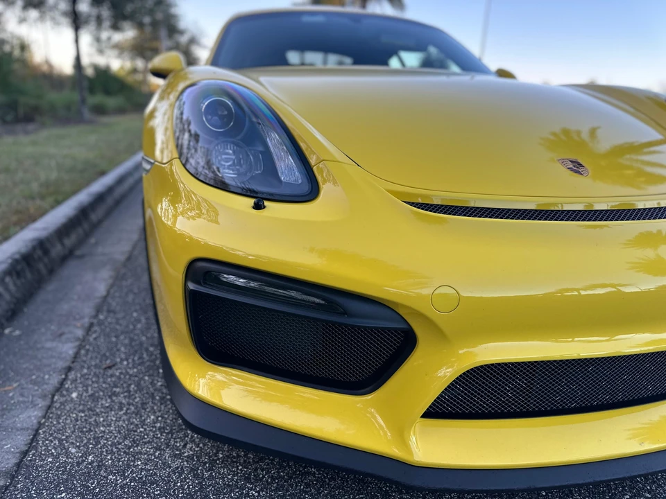 2016 Porsche 981 Cayman GT4 - Image 16 of 31