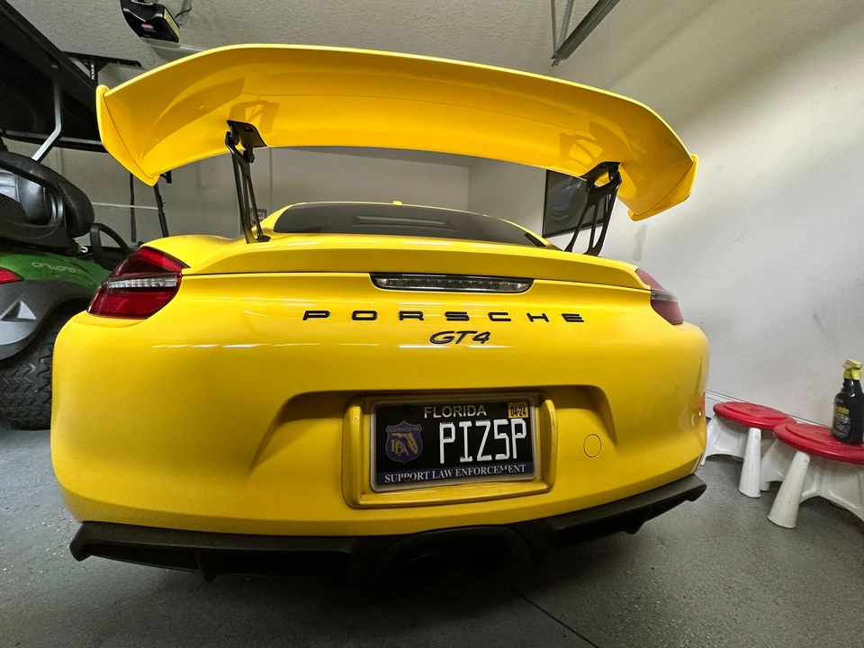 2016 Porsche 981 Cayman GT4 - Image 10 of 31