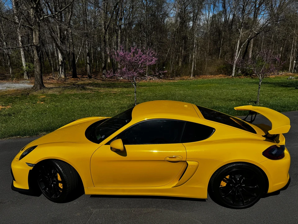 2016 Porsche 981 Cayman GT4 - Image 16 of 31