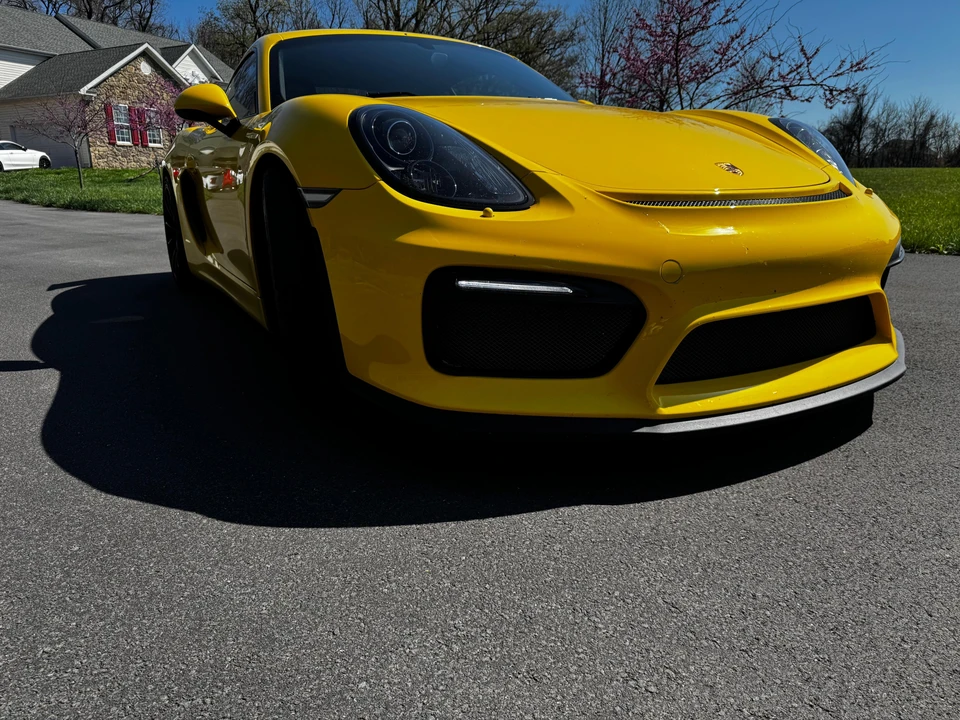 2016 Porsche 981 Cayman GT4 - Image 29 of 31