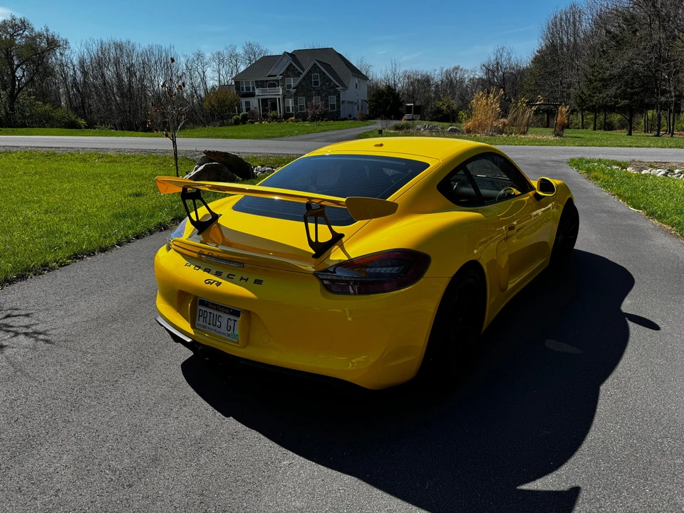 2016 Porsche 981 Cayman GT4 - Image 23 of 31
