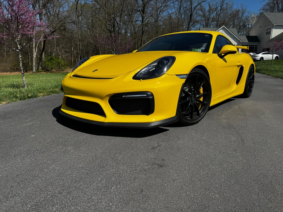 2016 Porsche 981 Cayman GT4 - Image 13 of 31