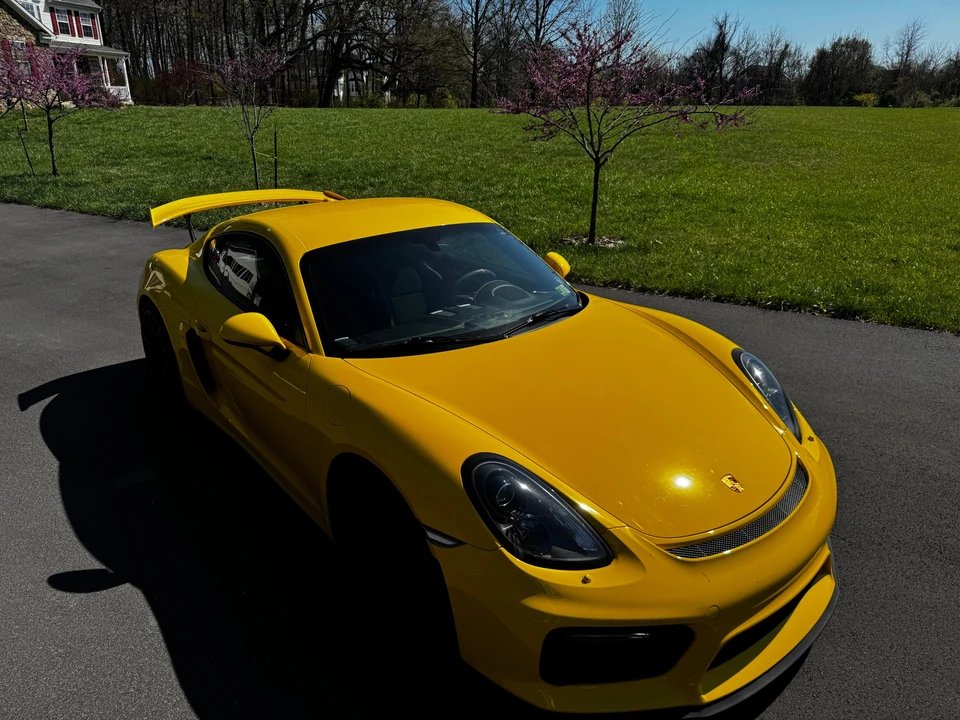 2016 Porsche 981 Cayman GT4 - Image 27 of 31