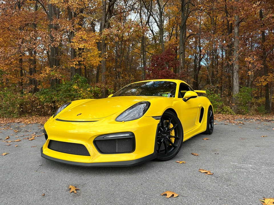 2016 Porsche 981 Cayman GT4 - Image 12 of 31