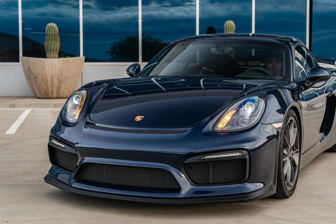 2016 Porsche 981 Cayman GT4 - Image 25 of 31