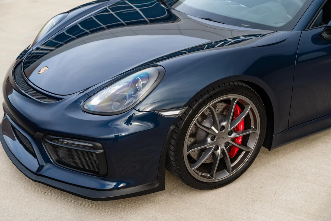 2016 Porsche 981 Cayman GT4 - Image 27 of 31