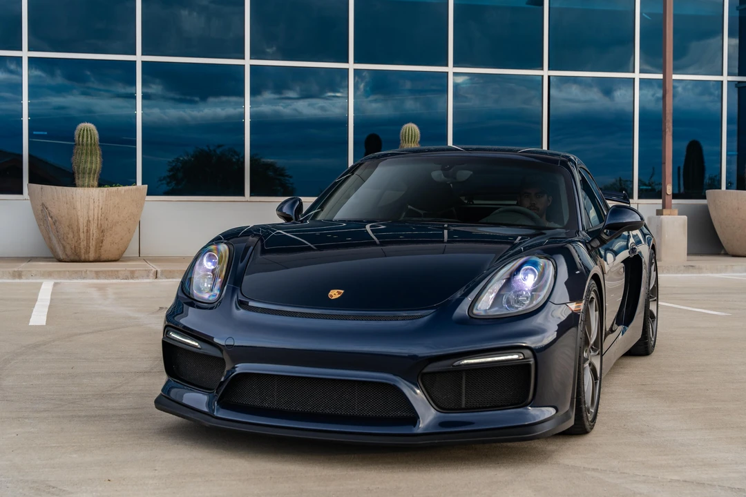 2016 Porsche 981 Cayman GT4 - Image 8 of 31