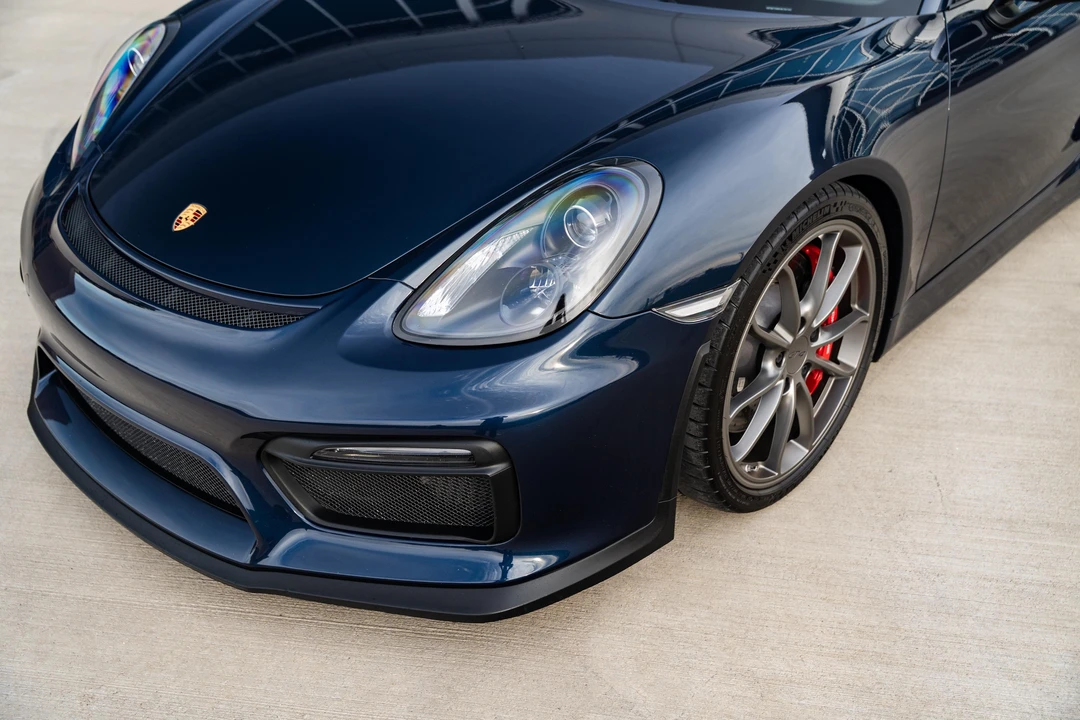 2016 Porsche 981 Cayman GT4 - Image 26 of 31