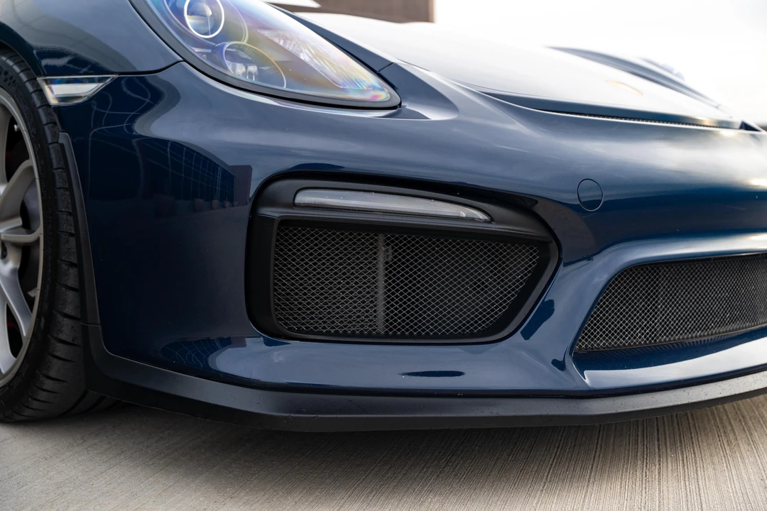 2016 Porsche 981 Cayman GT4 - Image 22 of 31