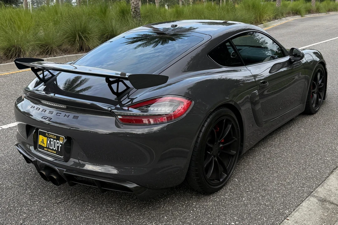 2016 Porsche 981 Cayman GT4 - Image 4 of 31