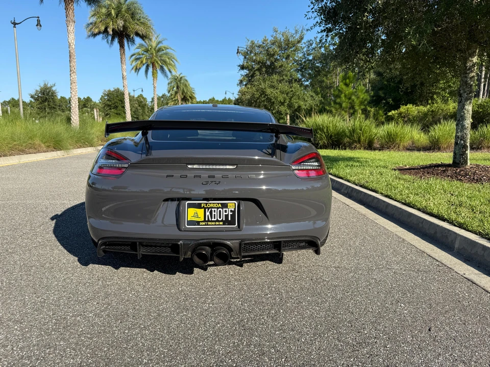 2016 Porsche 981 Cayman GT4 - Image 14 of 31