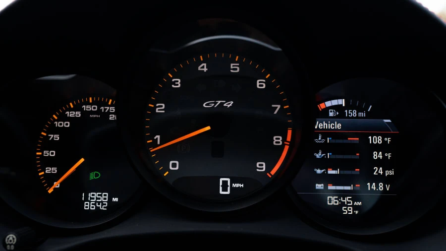 2016 Porsche 981 Cayman GT4 - Image 18 of 31