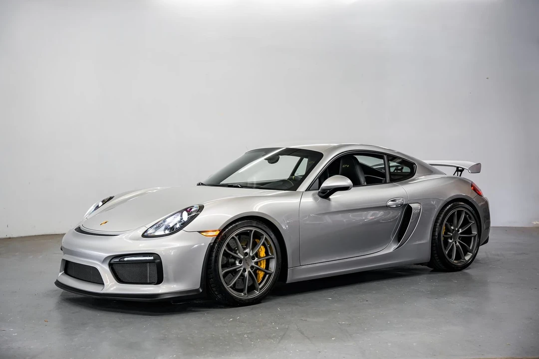 2016 Porsche 981 Cayman GT4 - Image 7 of 31