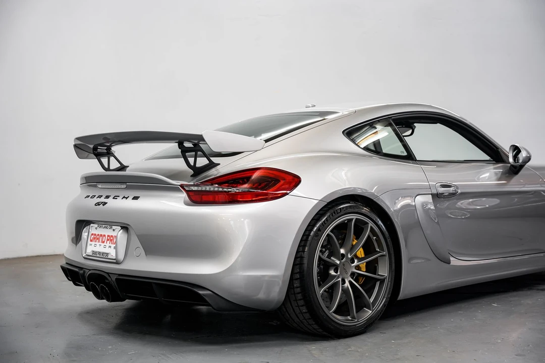 2016 Porsche 981 Cayman GT4 - Image 31 of 31