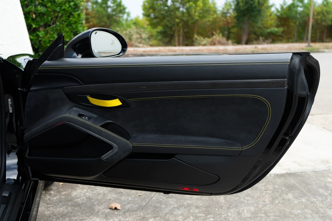 2016 Porsche 981 Cayman GT4 - Image 31 of 31