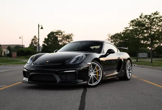 2016 Porsche Cayman GT4