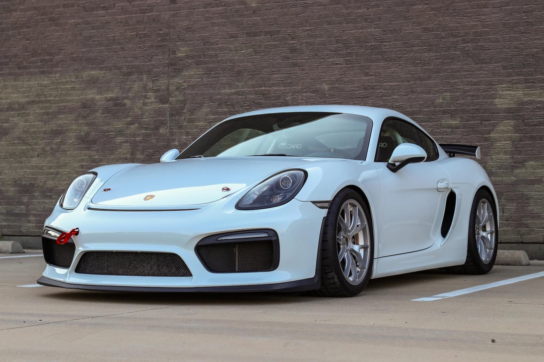 2016 Porsche 981 Cayman GT4 - Image 10 of 31