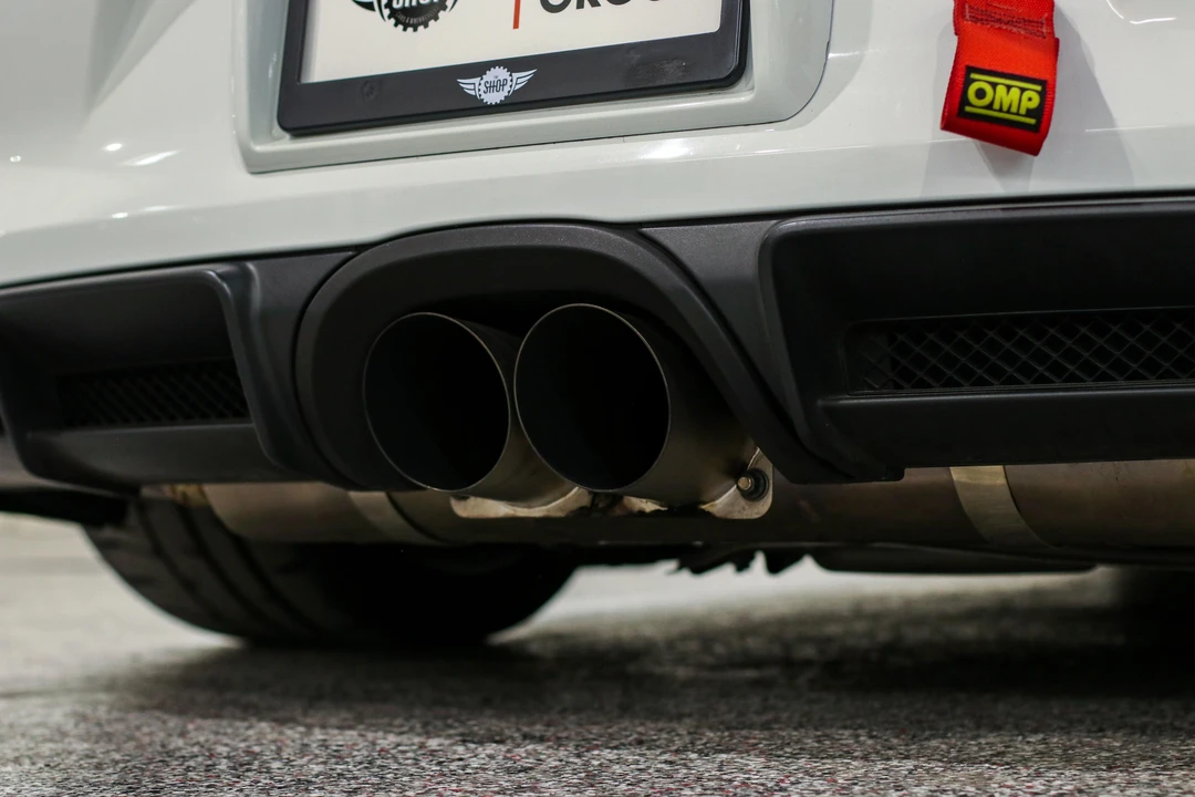 2016 Porsche 981 Cayman GT4 - Image 30 of 31