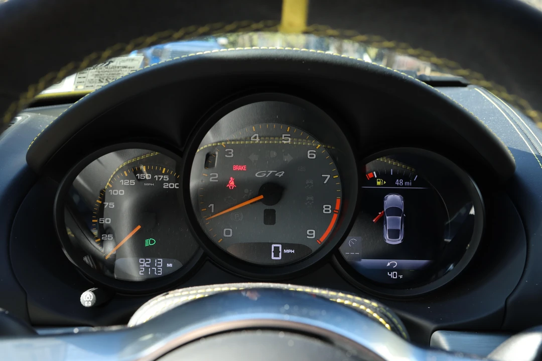 2016 Porsche 981 Cayman GT4 - Image 12 of 14