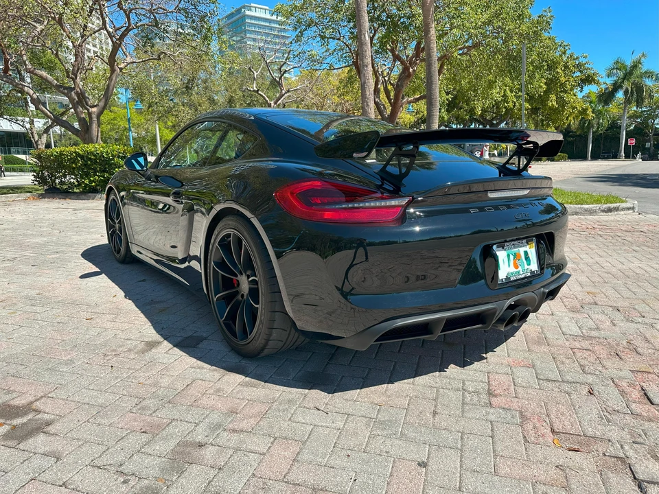 2016 Porsche 981 Cayman GT4 - Image 10 of 31