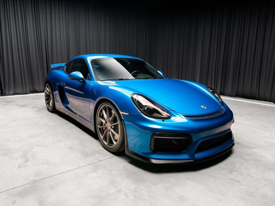 2016 Porsche 981 Cayman GT4 - Image 8 of 12