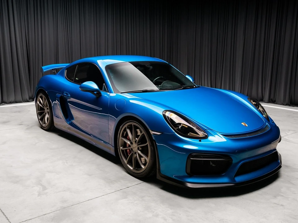 2016 Porsche 981 Cayman GT4 - Image 2 of 12
