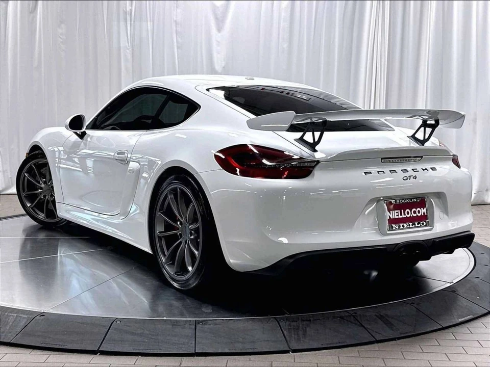 2016 Porsche 981 Cayman GT4 - Image 3 of 5