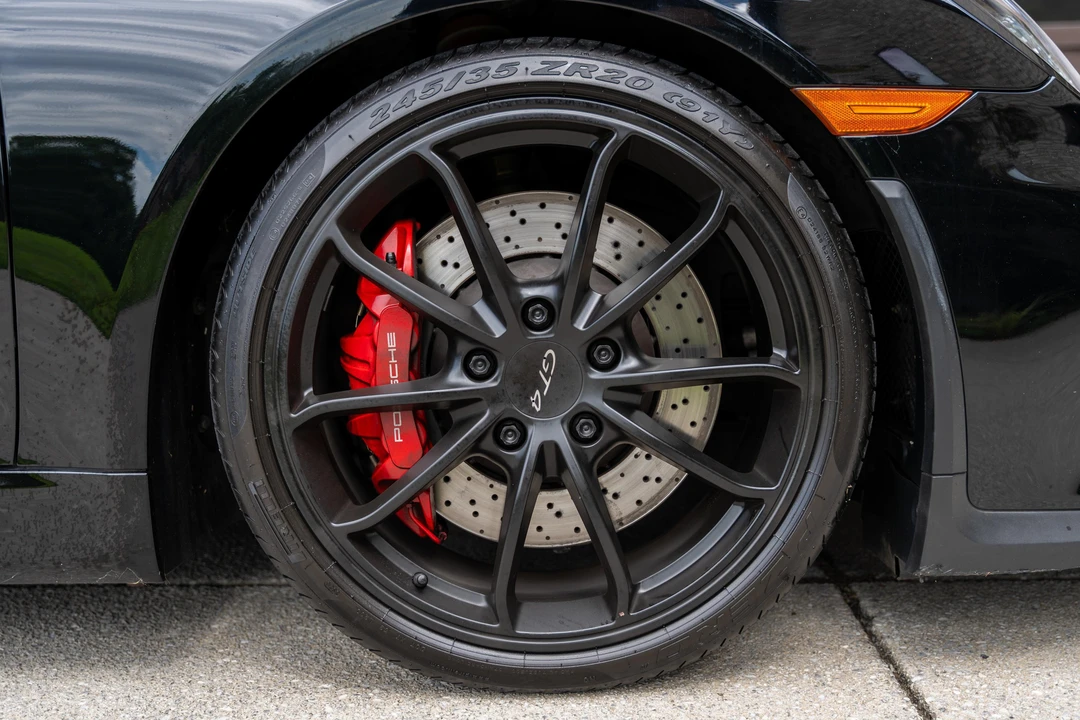 2016 Porsche 981 Cayman GT4 - Image 12 of 31
