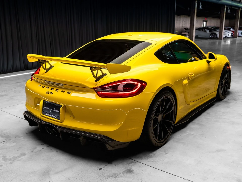 2016 Porsche 981 Cayman GT4 - Image 4 of 31