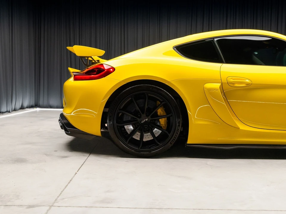2016 Porsche 981 Cayman GT4 - Image 31 of 31