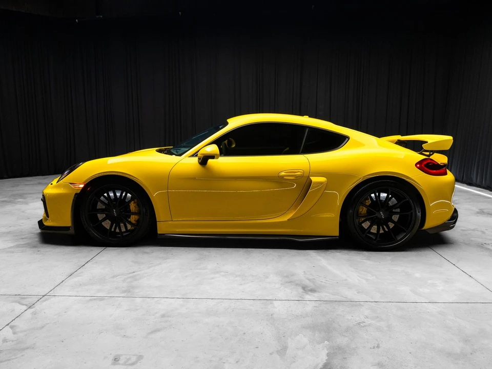 2016 Porsche 981 Cayman GT4 - Image 12 of 31