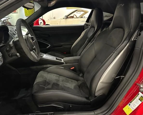 2016 Porsche 981 Cayman GT4 - Image 20 of 21