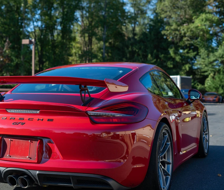 2016 Porsche 981 Cayman GT4 - Image 2 of 9