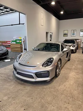 2016 Porsche Cayman GT4