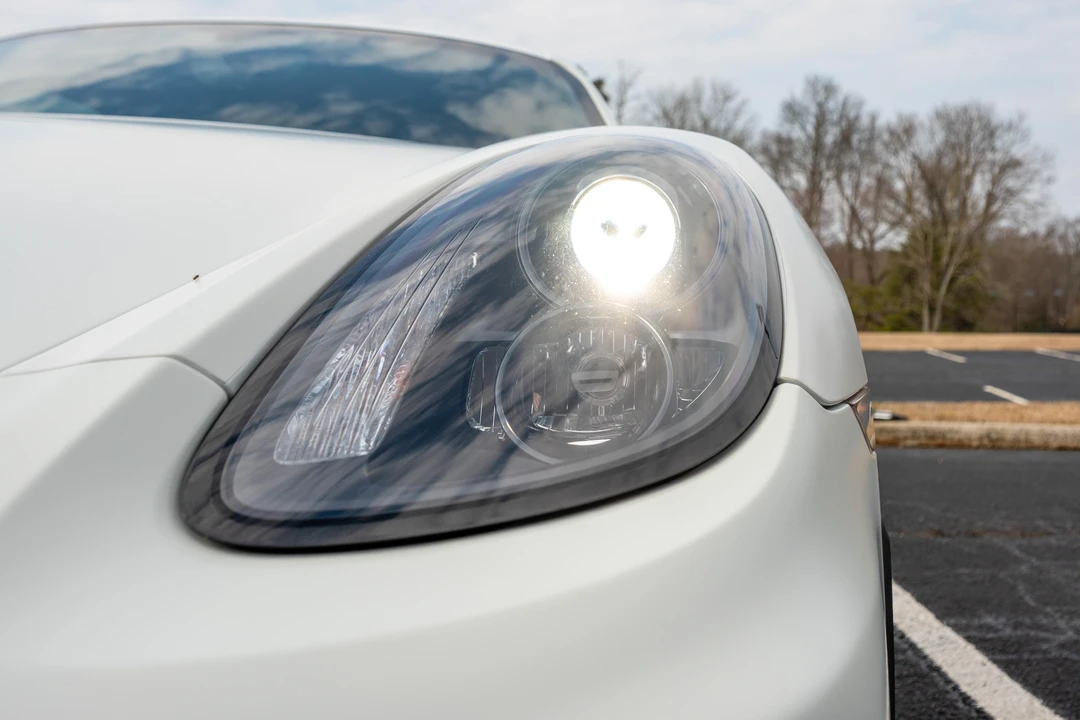 2016 Porsche 981 Cayman GT4 - Image 26 of 31