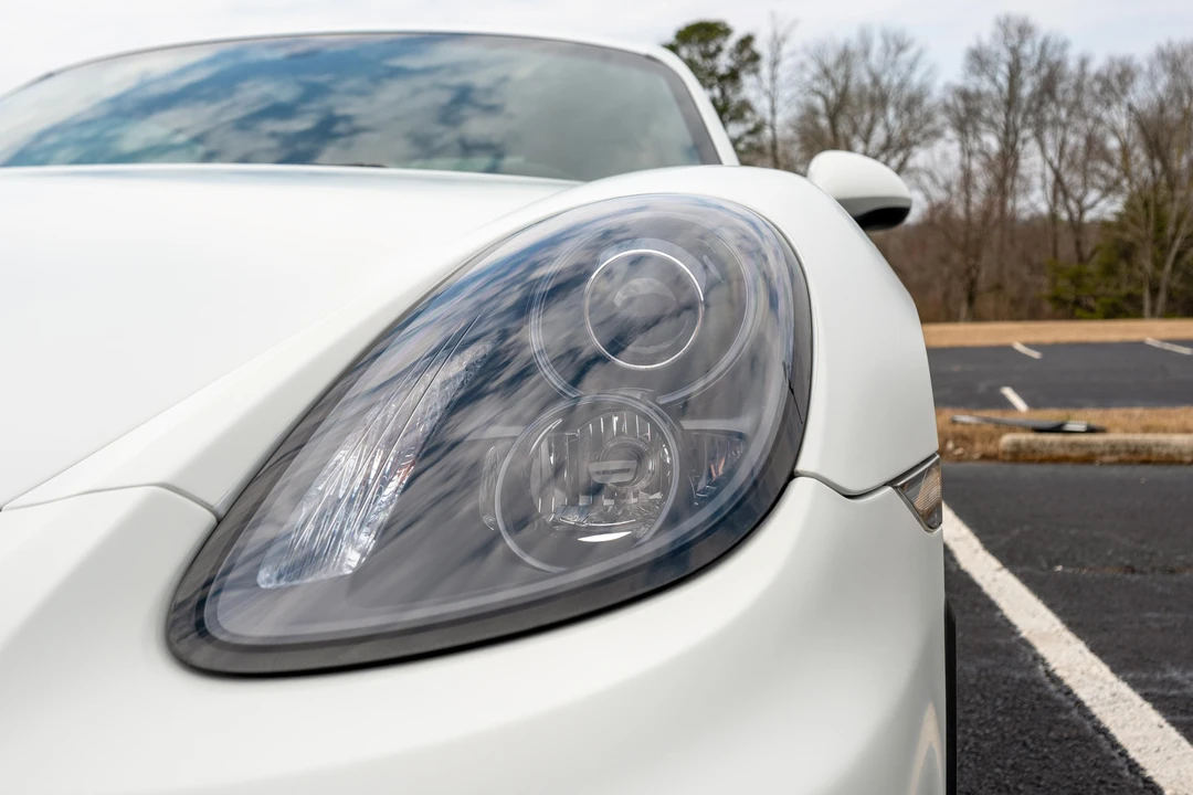2016 Porsche 981 Cayman GT4 - Image 25 of 31