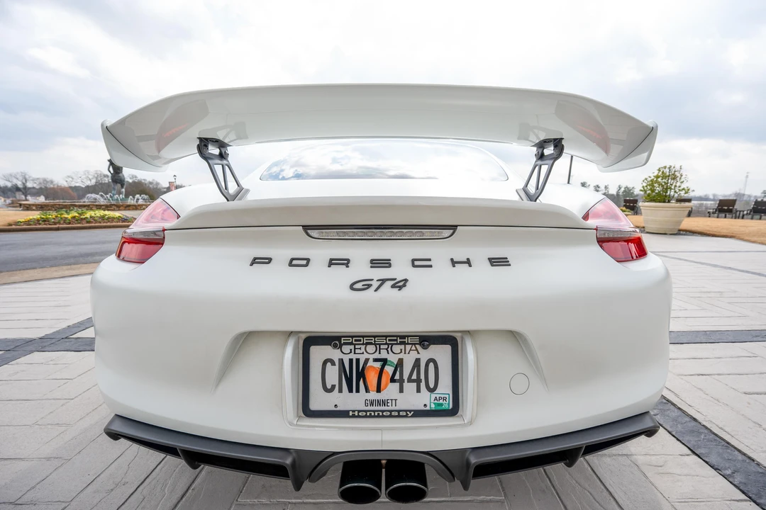 2016 Porsche 981 Cayman GT4 - Image 16 of 31