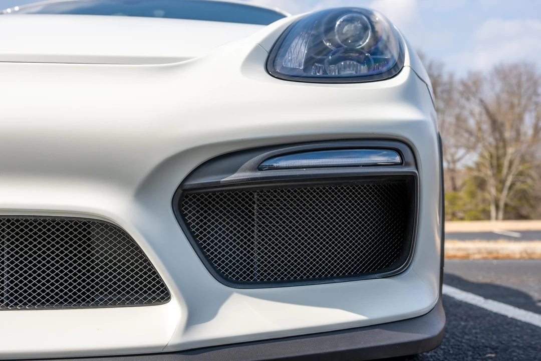 2016 Porsche 981 Cayman GT4 - Image 29 of 31