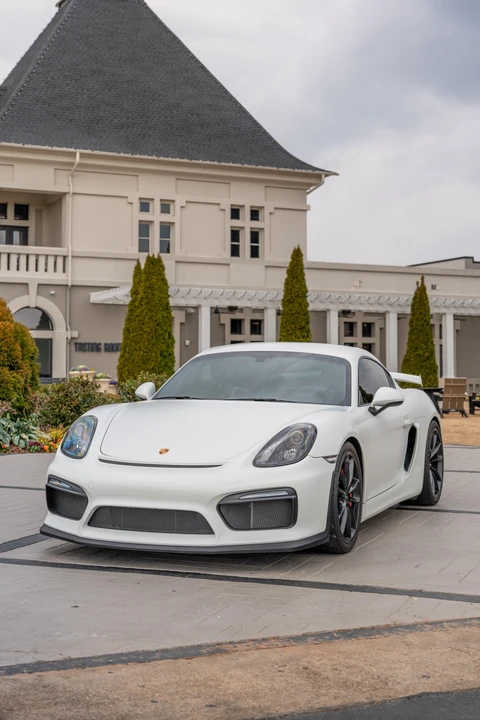 2016 Porsche 981 Cayman GT4 - Image 8 of 31