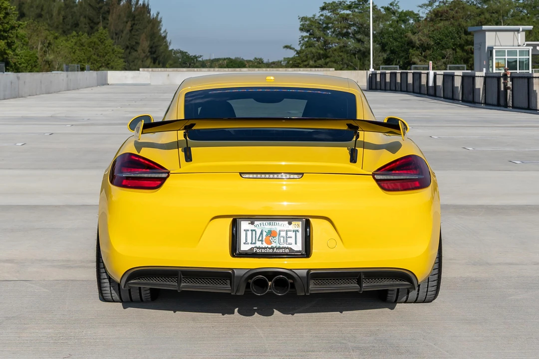 2016 Porsche 981 Cayman GT4 - Image 5 of 31